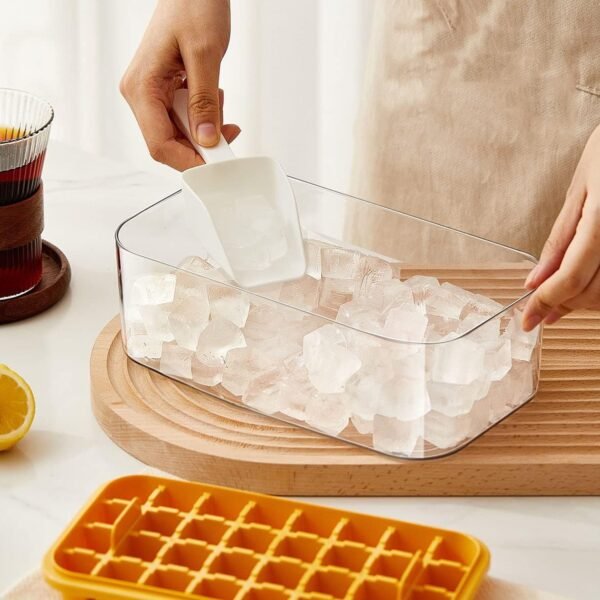 Ice Cube Tray with Lid 32 Grid, Storage Box Kitchen Bar Tool (1 Pc) - Image 4